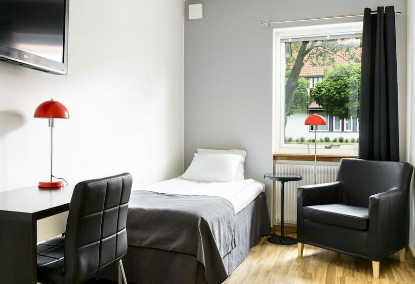 Номер Стандарт Индивидуальный, Sundsgården Hotell & Konferens