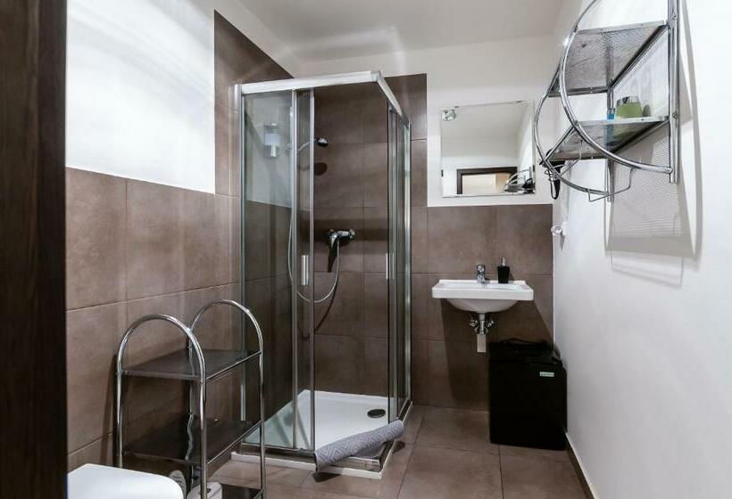 Номер Стандарт, Vv Hotel & Apartments