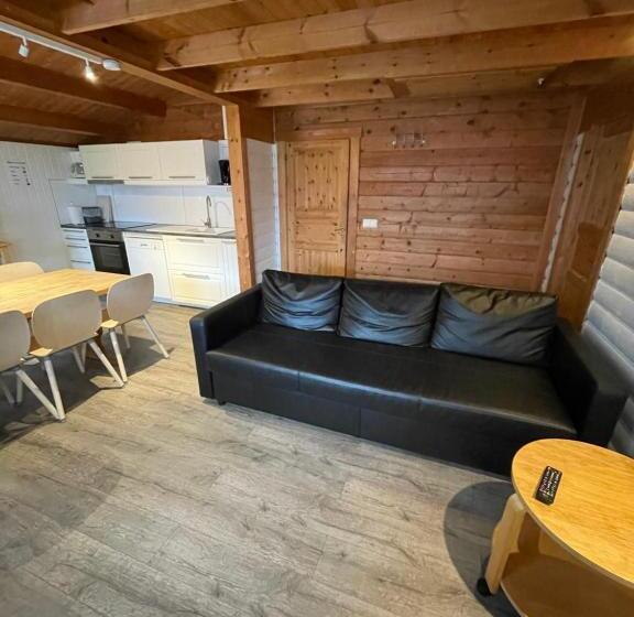Хижина, Langenuen Motel & Camping