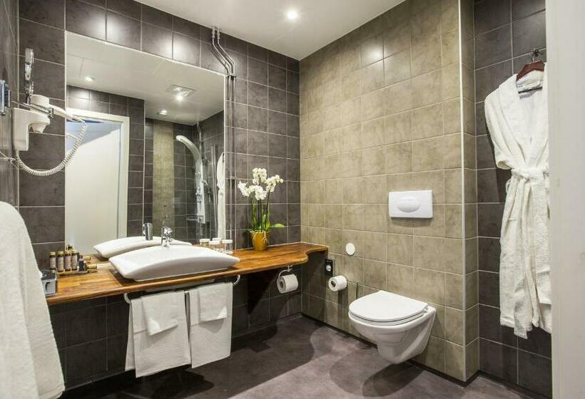 Номер Стандарт, Sockerslottet Hotell