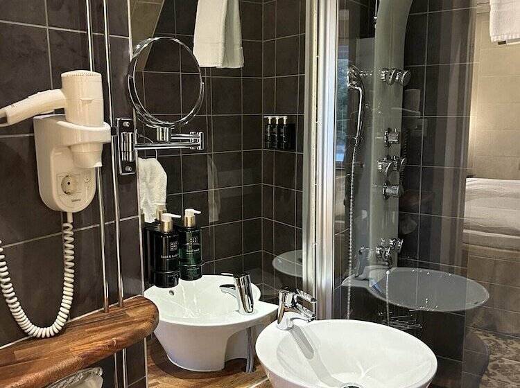 Номер Стандарт, Sockerslottet Hotell