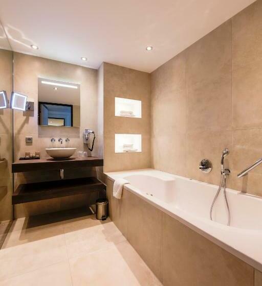 Номер Superior, Van Der Valk Hotel Oostzaan   Amsterdam
