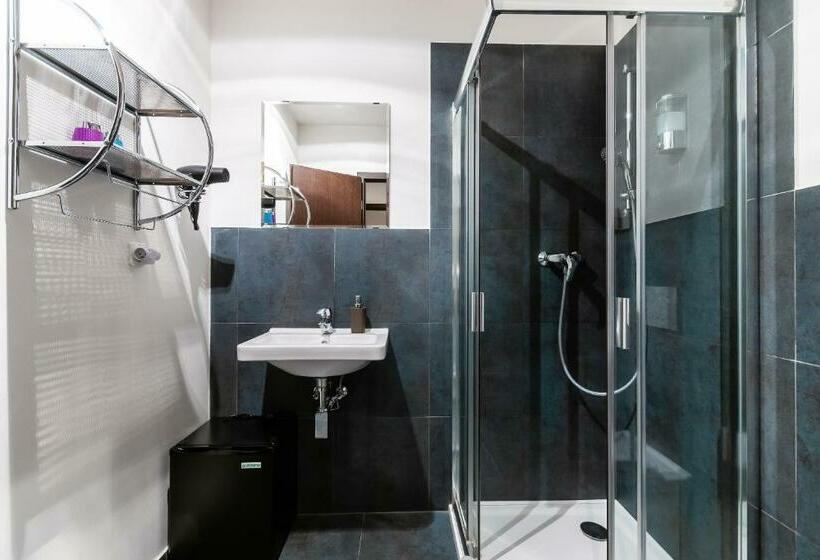 Номер Стандарт, Vv Hotel & Apartments