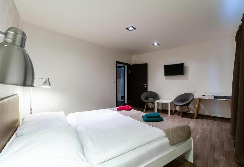 Апартаменты 2 Спальни, Vv Hotel & Apartments