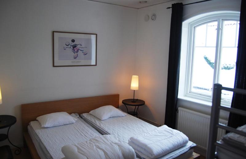 家庭房间共用浴室, Wisby Jernvag Hostel