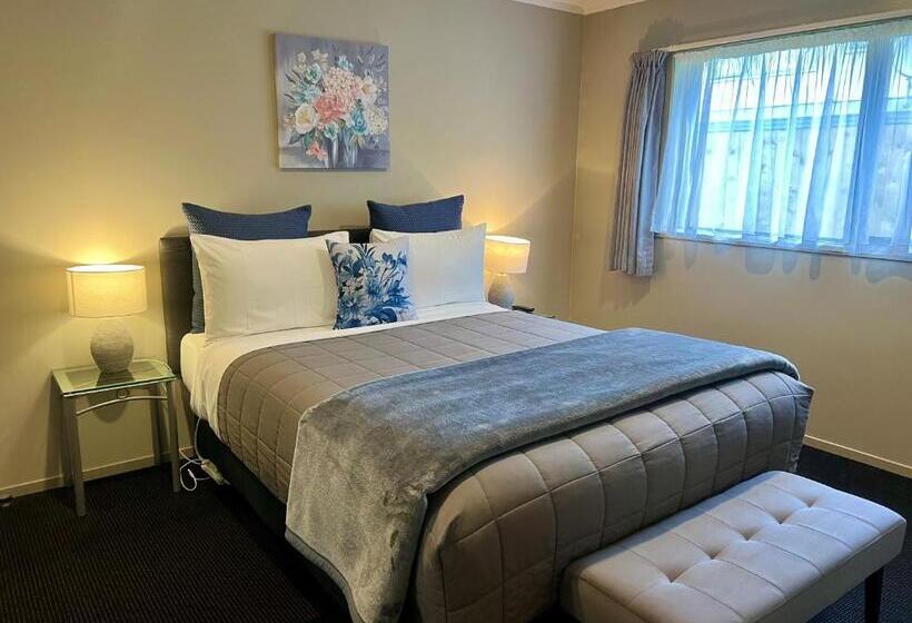 Люкс Адаптированный для Инвалидов, Ashbrook Motel Taupo
