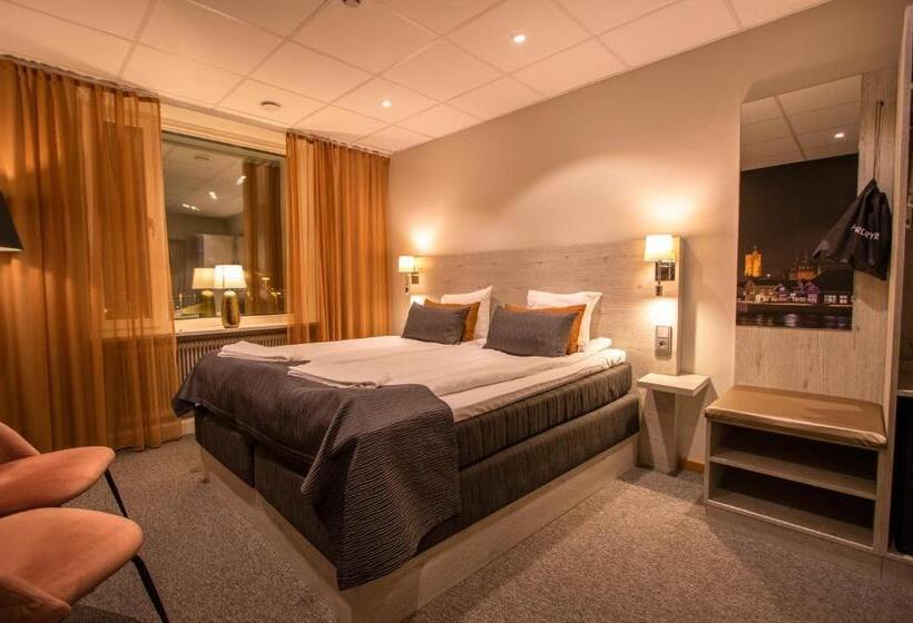 اتاق استاندارد با سرویس بهداشتی مشترک, Dream  Luxury Hostel