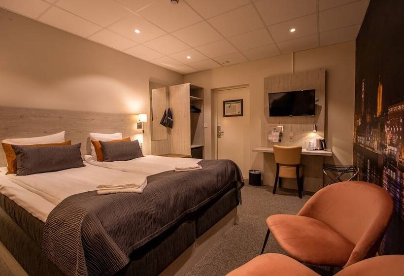 اتاق استاندارد با سرویس بهداشتی مشترک, Dream  Luxury Hostel