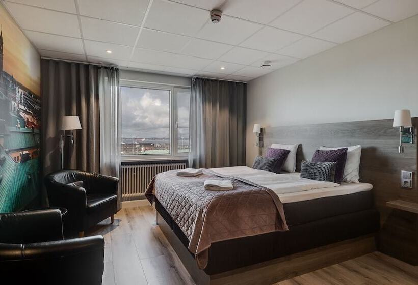 اتاق استاندارد با سرویس بهداشتی مشترک, Dream  Luxury Hostel