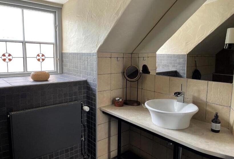Suite Deluxe, Helgeand Wisby