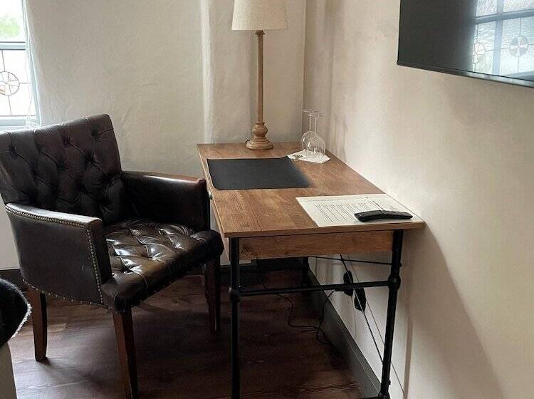 Estudio Deluxe, Helgeand Wisby