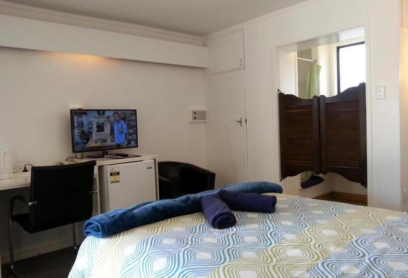 חדר משפחתי דלוקס, Orana Motor Inn & Restaurant