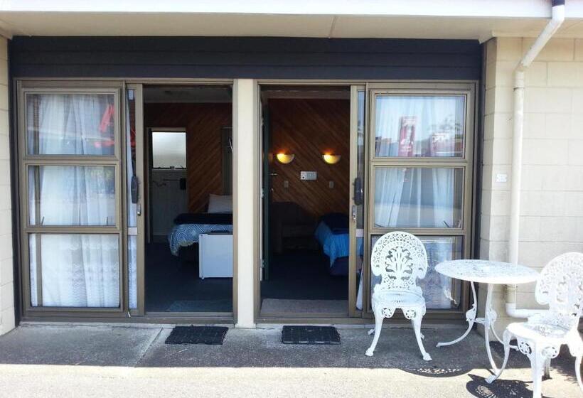 Семейный Номер, Orana Motor Inn & Restaurant