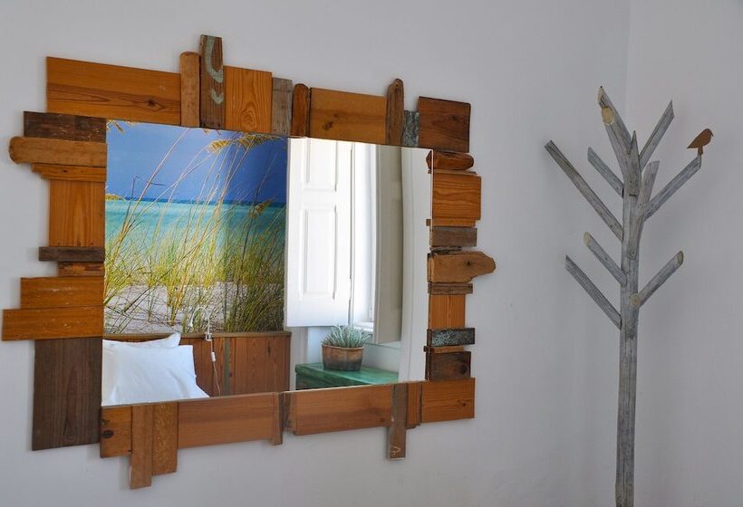 חדר סטנדרט חדר אמבטיה משותף, Aloha Beach House H
