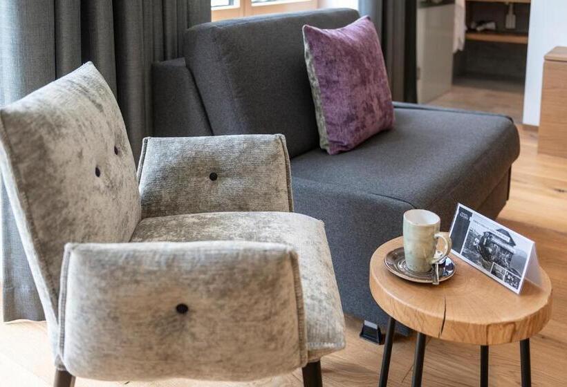 اتاق استاندارد, Berghotel Tgantieni