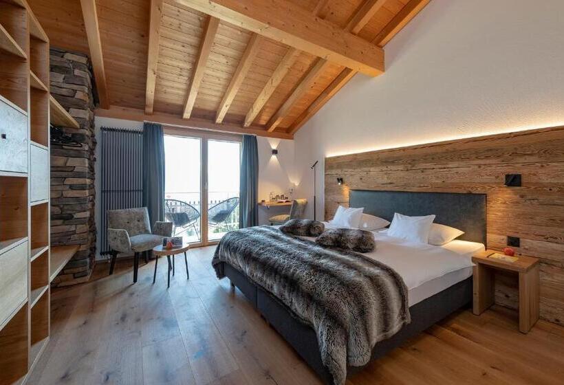 اتاق استاندارد, Berghotel Tgantieni