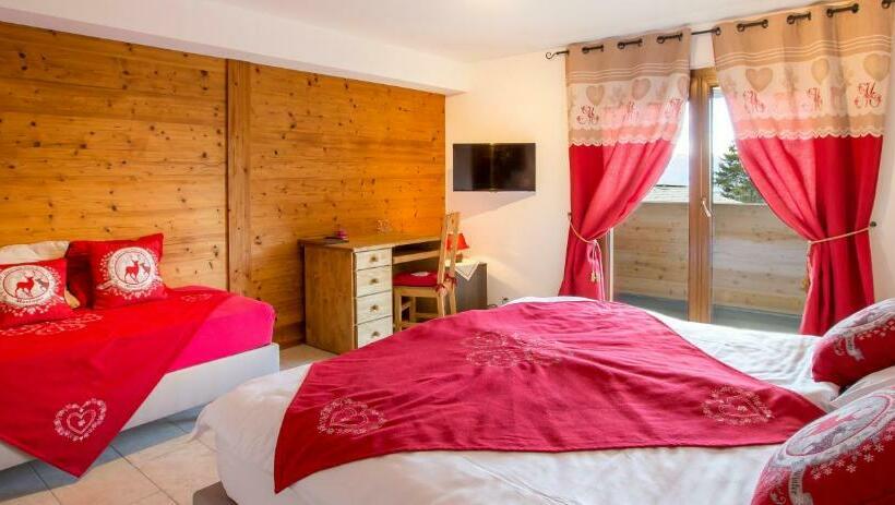Номер Superior с Балконом, Hôtel De Charme La Poste