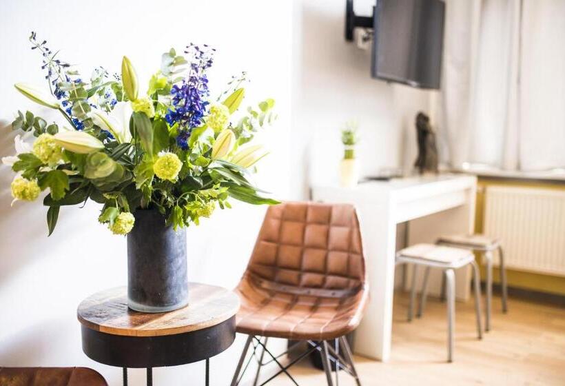 Номер Deluxe, Amsterdam House Of Arts & Crafts