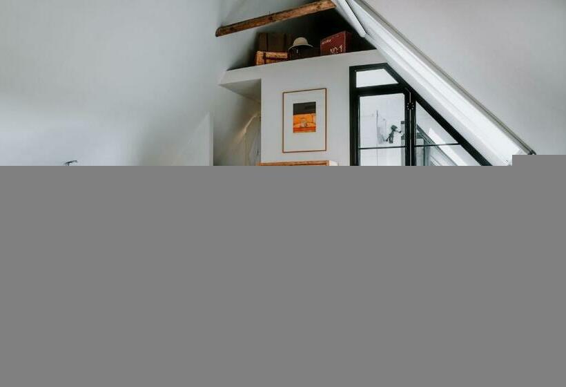 סוויטת ג'וניור, De Vijf Suites