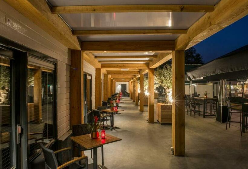 Номер Стандарт, Restaurant Unicum Elzenhagen