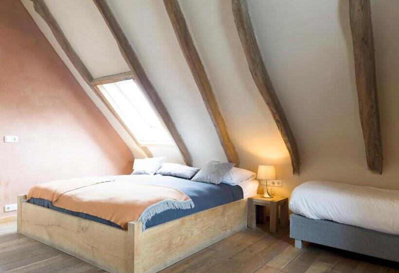 Quarto Triplo Comfort, Herberg De Kemper