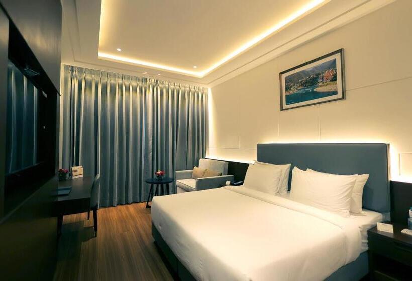 스탠다드 룸 킹사이즈 침대, Pride Elite Haridwar Near Haridwar Railway Station