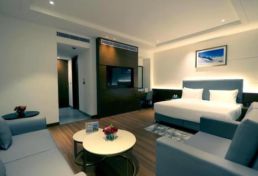 스탠다드 룸 킹사이즈 침대, Pride Elite Haridwar Near Haridwar Railway Station
