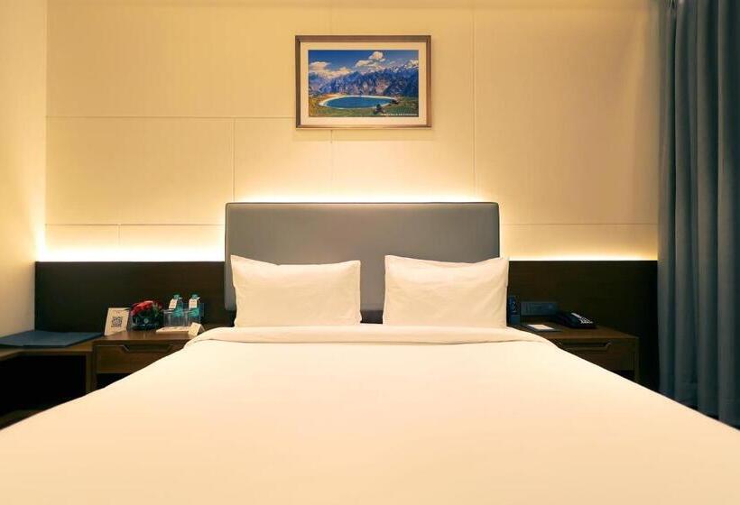 스위트, Pride Elite Haridwar Near Haridwar Railway Station
