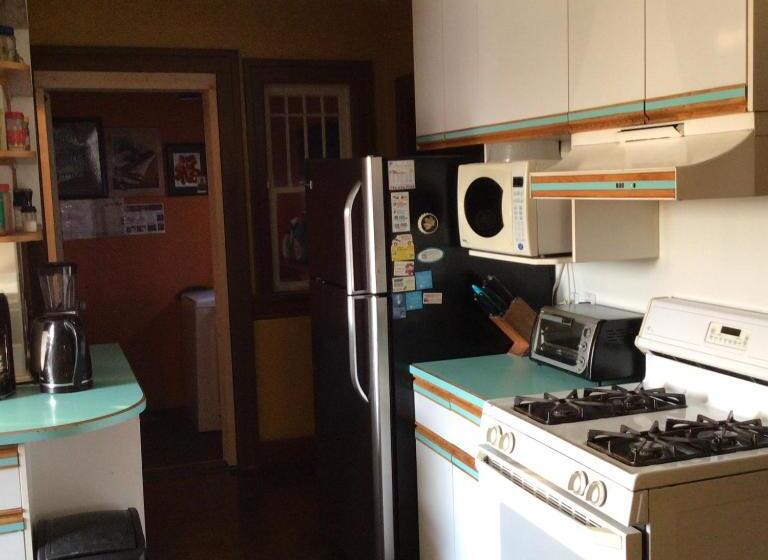 اتاق اکونومی, Nisku Guest House