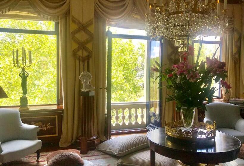 스위트, Park Mansion
