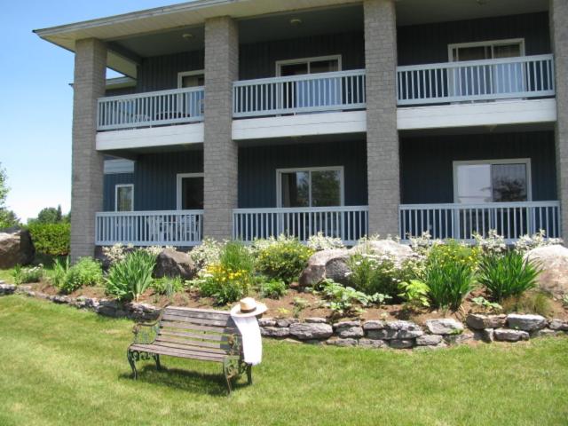 جناح, Highlands Four Season Resort