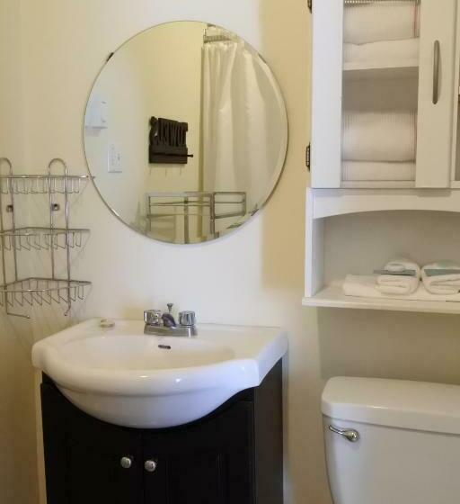 اتاق استاندارد, Black Rooster Guesthouse