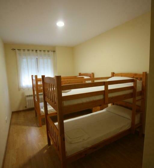 Кровать в Общей Комнате, Albergue La Encina