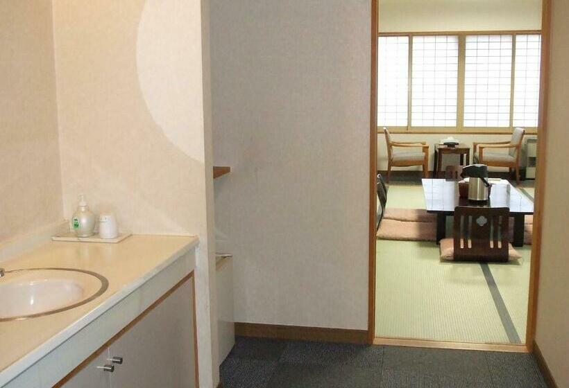Семейный Номер, Yuzawa Yuzawa Denkiya