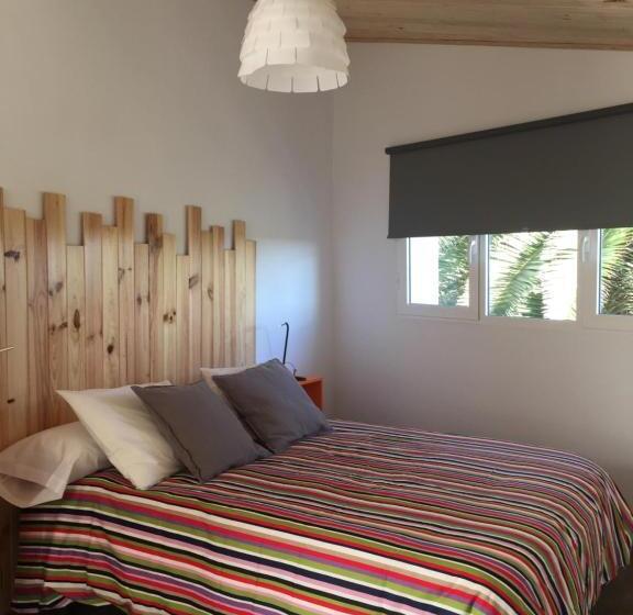 标准工作室, Hostel Cañaveral