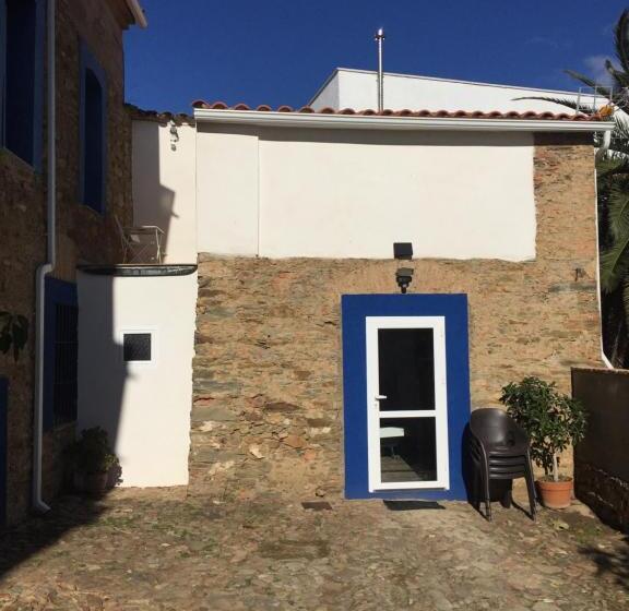标准工作室, Hostel Cañaveral