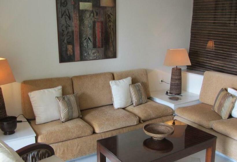 Студия Стандарт, Miraflores Resort