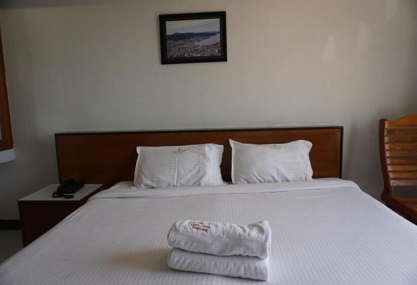 Quarto Estandar, Kings Cross Residency