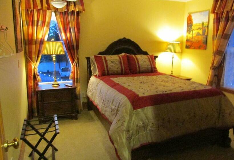 Номер Стандарт, Mansion Inn Lake Stevens