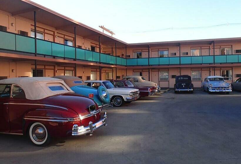 اتاق استاندارد با تخت دو نفره بزرگ, Finlen Hotel And Motor Inn