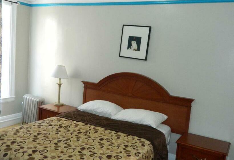 Quarto Estandar, Admiral