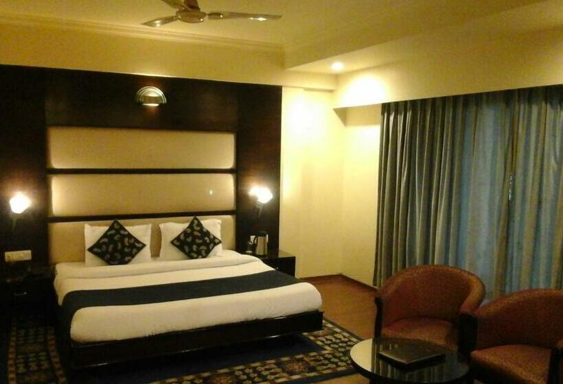 디럭스 룸, Indraprastha Resort Dalhousie
