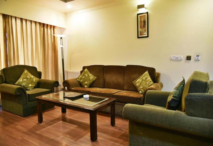 스위트, Indraprastha Resort Dalhousie