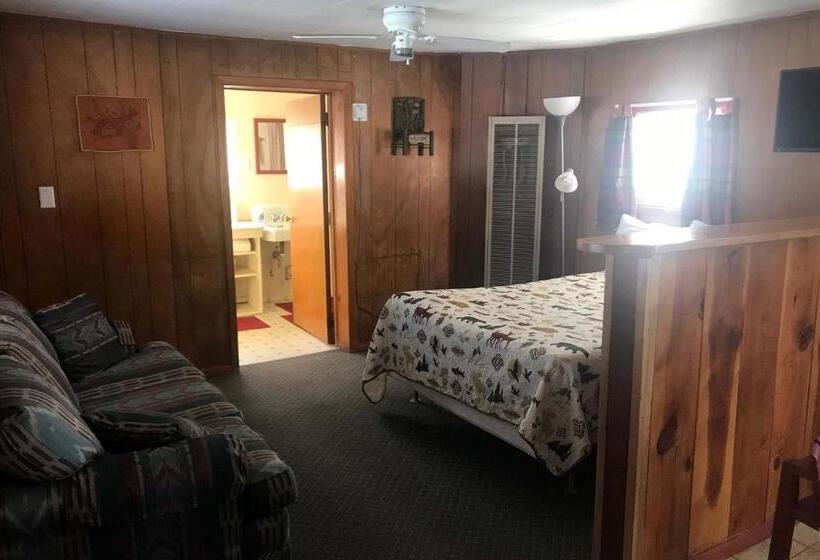 Хижина, Elkhorn Lodge