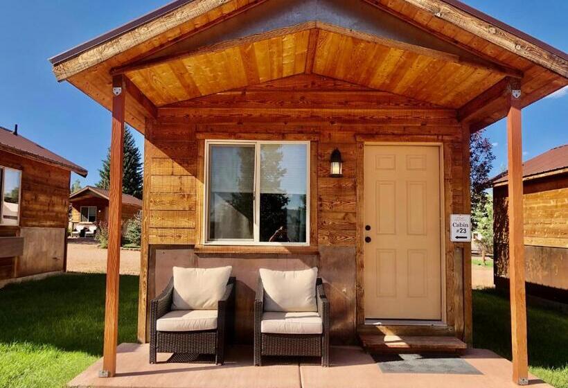 Номер Стандарт Кровать Кинг Адаптированный для Инвалидов, Mountain Ridge Cabins & Lodging Between Bryce And Zion National Park
