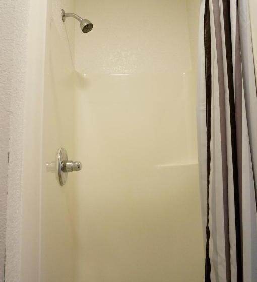 Quarto Triplo Standart, Orange Village Hostel