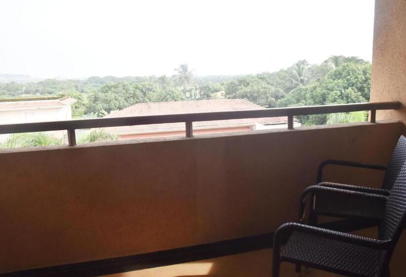 豪华房间, Radisson Blu Resort & Spa Alibaug