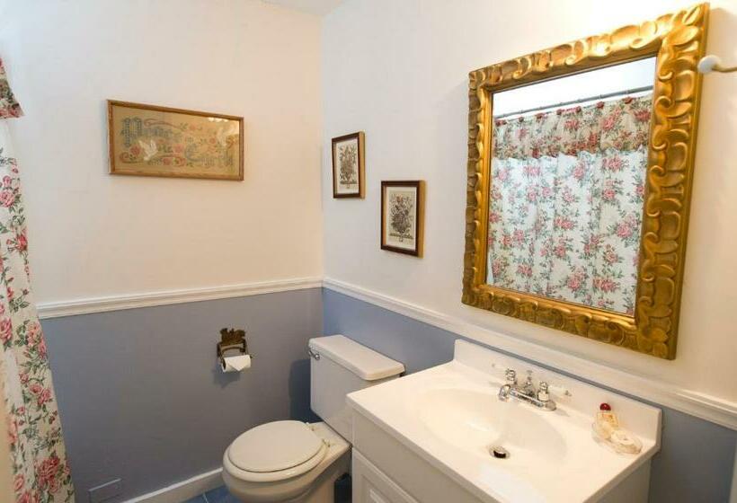 수피리어 룸, Anne's White Columns Inn