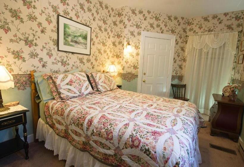 스탠다드 룸, Anne's White Columns Inn