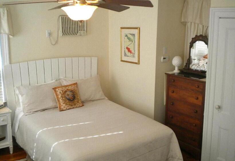 Стандартный Номер Кровать Кинг, The Stirling House Waterfront Inn Greenport